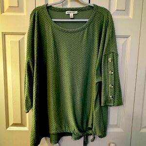 Great top long enough for leggings or nice with jeans.